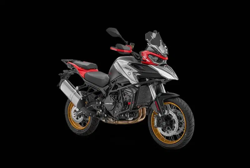 QJ Motor SRT 900 SX (2025 - 26) (8)