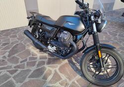 Moto Guzzi V7 III Stone (2017 - 20) usata