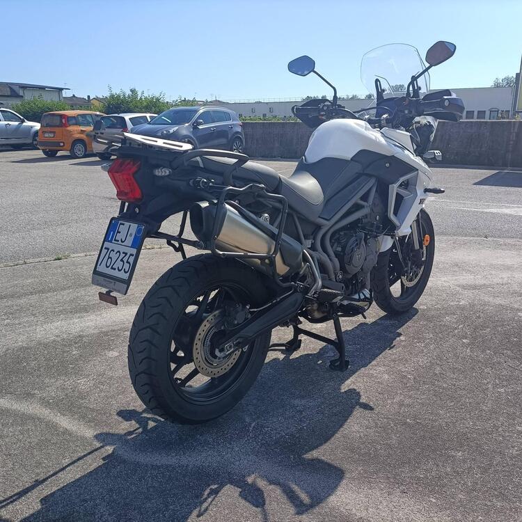 Triumph Tiger 800 XRt (2018 - 20) (3)
