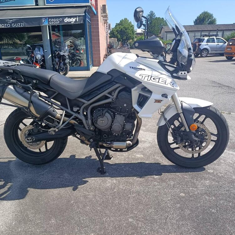 Triumph Tiger 800 XRt (2018 - 20) (4)