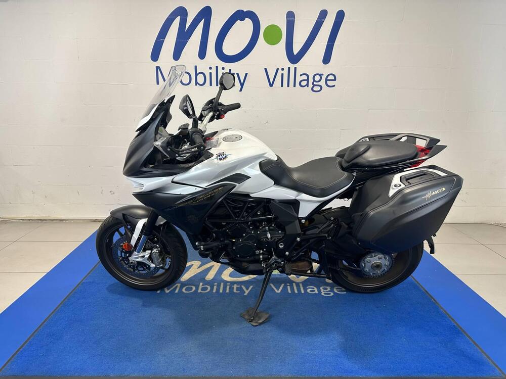 MV Agusta Turismo Veloce 800 Lusso (2020) (5)