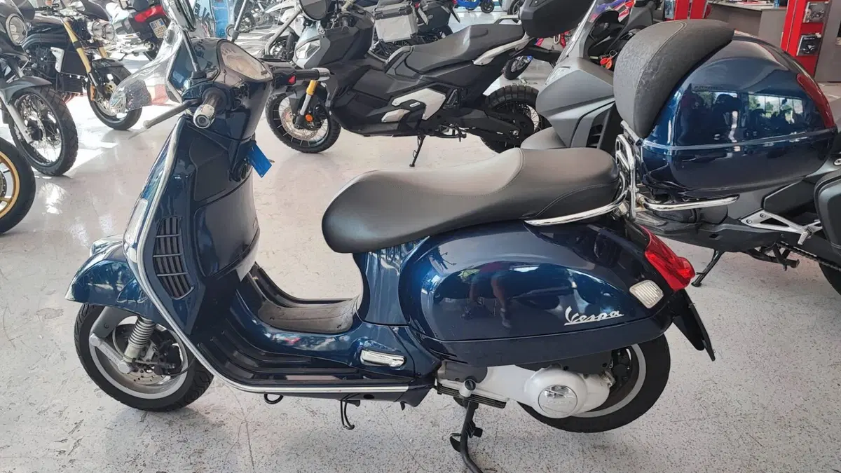 Vespa GTS 250 i.e.
