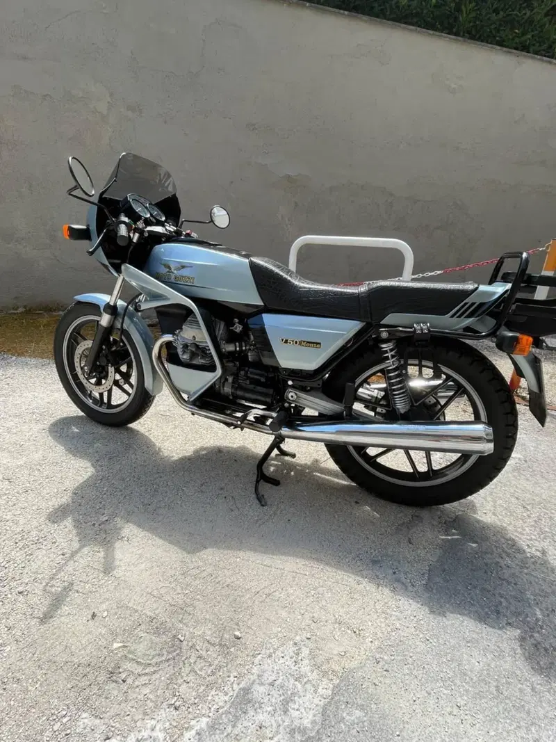 Moto Guzzi V50 Monza