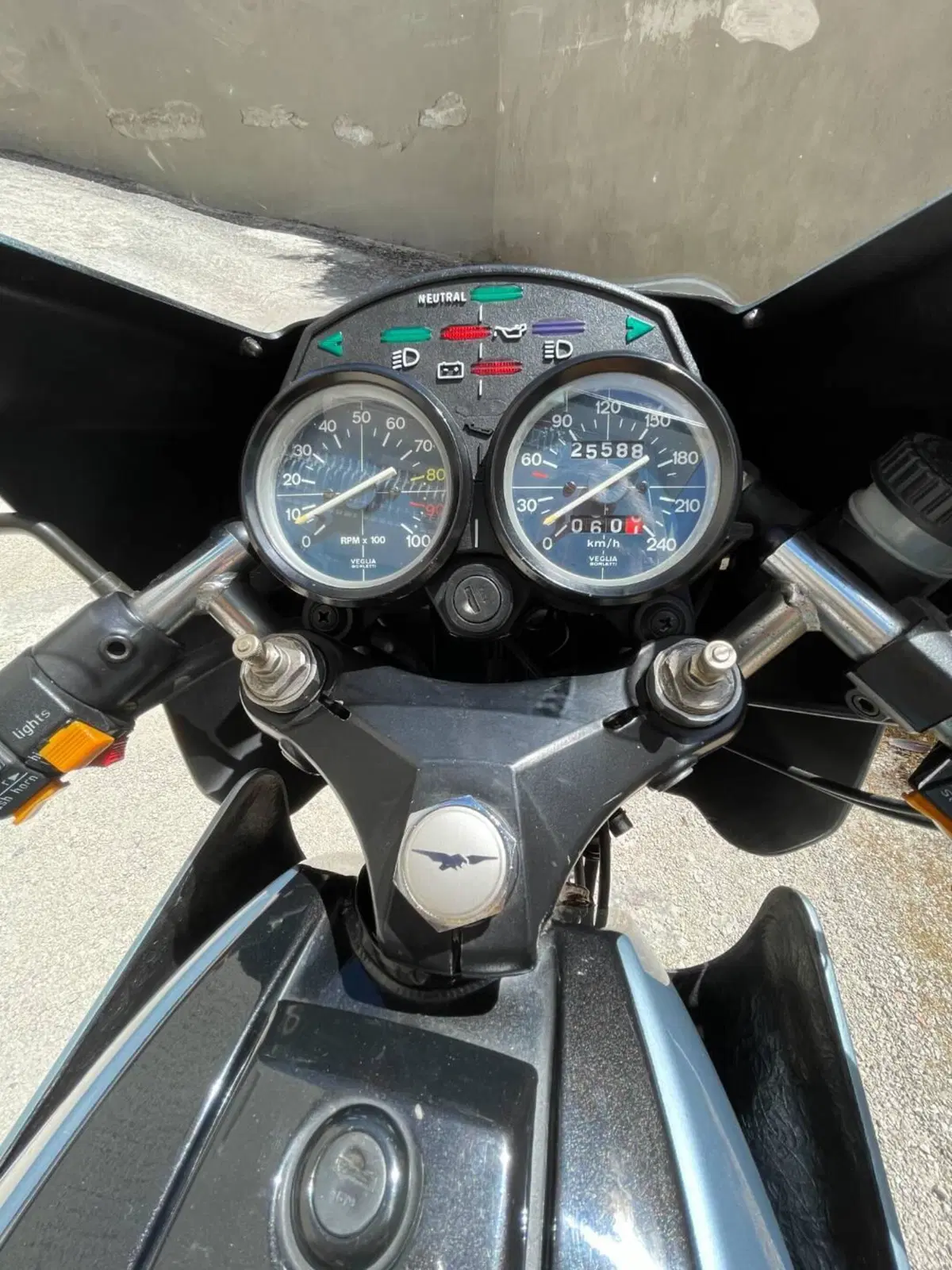 Moto Guzzi V50 Monza (4)