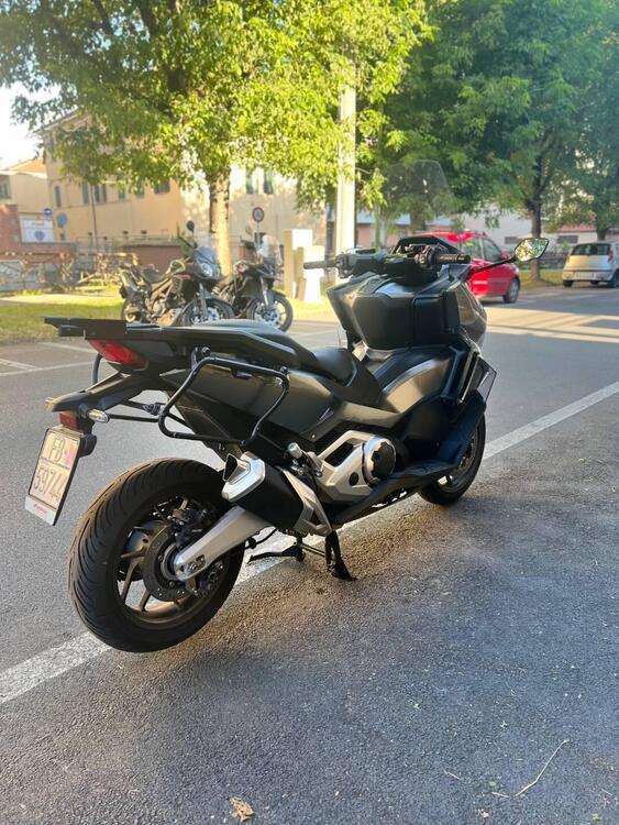 Honda Forza 750 DCT (2021 - 24) (3)