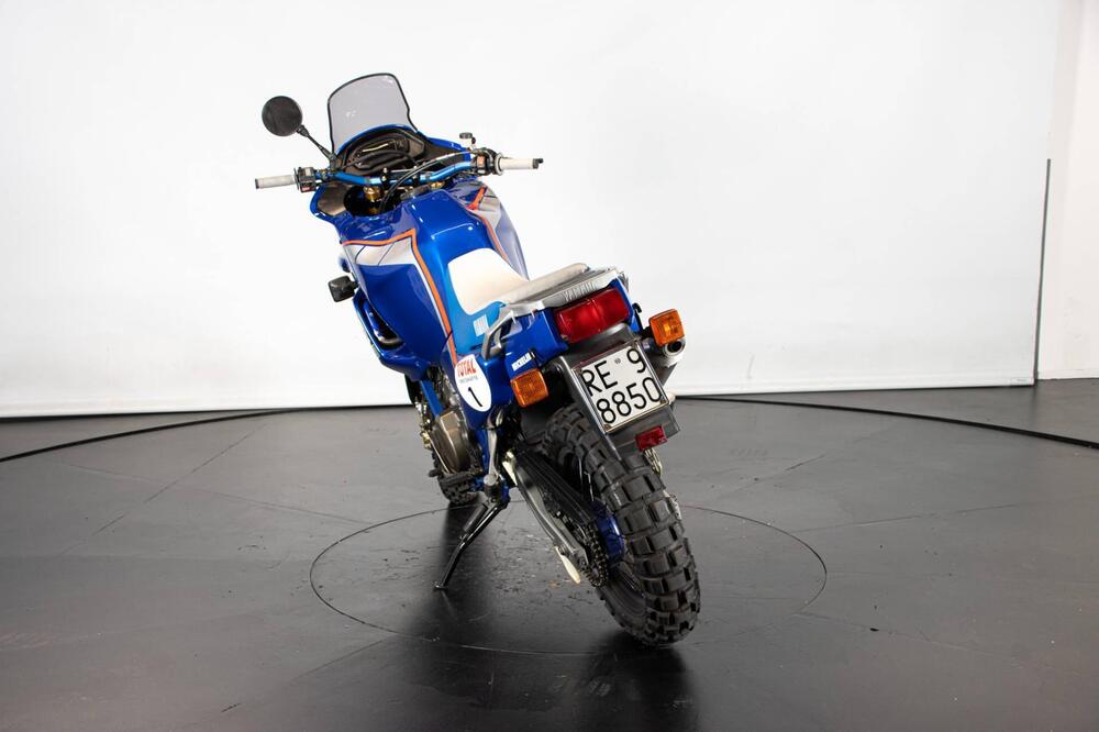 Yamaha XTZ 750 SUPER TENERE' (2)