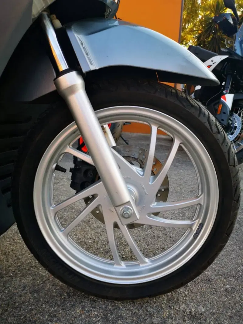 Honda SH 150i ABS (2013 - 16) (5)
