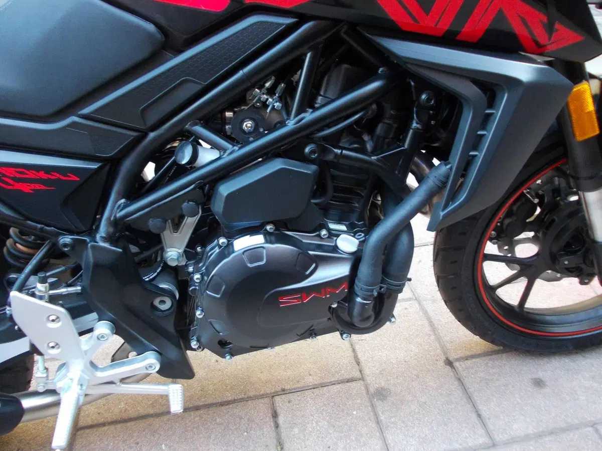 Swm Hoku 400 (2023 - 25) (6)