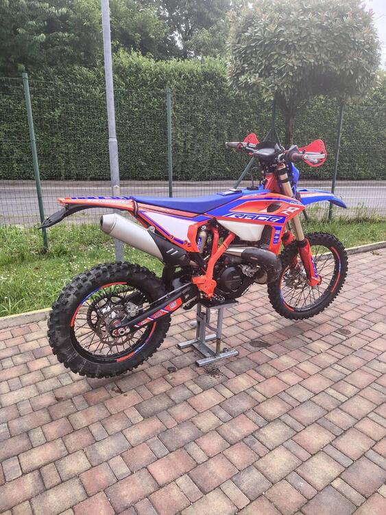 Betamotor RR 300 2T Enduro Race (2025) (2)