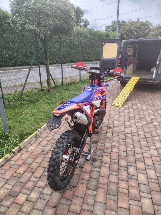 Betamotor RR 300 2T Enduro Race (2025) (3)