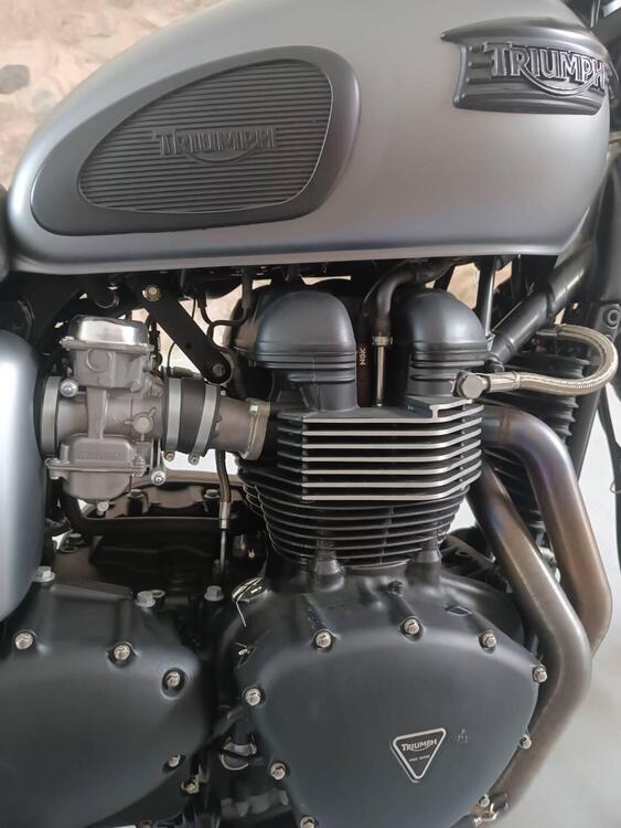 Triumph Scrambler (2006 - 17) (4)