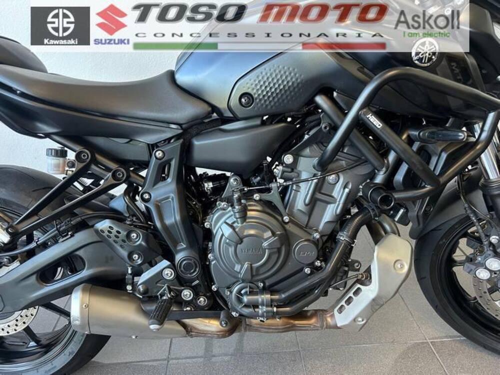 Yamaha MT-07 (2021 - 24) (3)