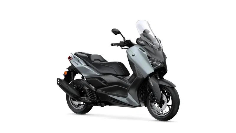 Yamaha X-Max 125 Tech Max (2025 - 26) (2)