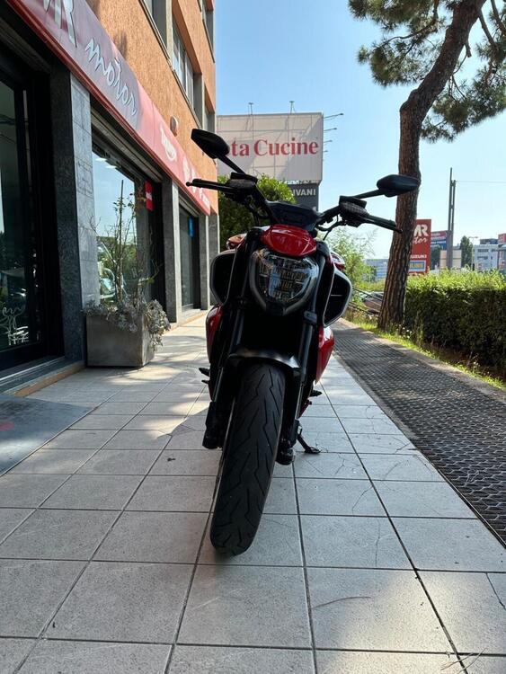 Ducati Diavel V4 (2023 - 25) (3)