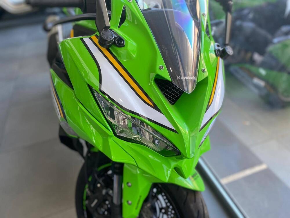 Kawasaki Ninja ZX-4RR (2024 - 26) (4)