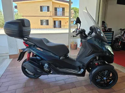 Piaggio Mp3 300 Hpe Sport (2019 - 20) usata