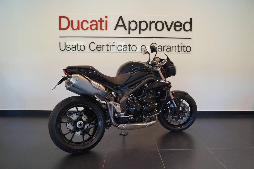 Triumph Speed Triple 1050 (2011 - 13) (4)