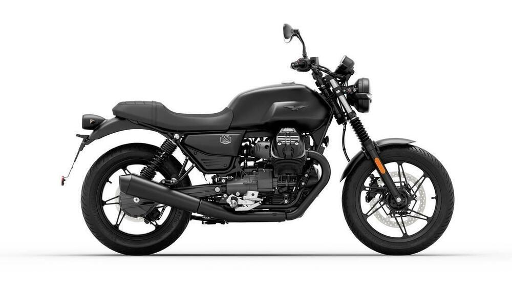 Moto Guzzi V7 Stone (2025)