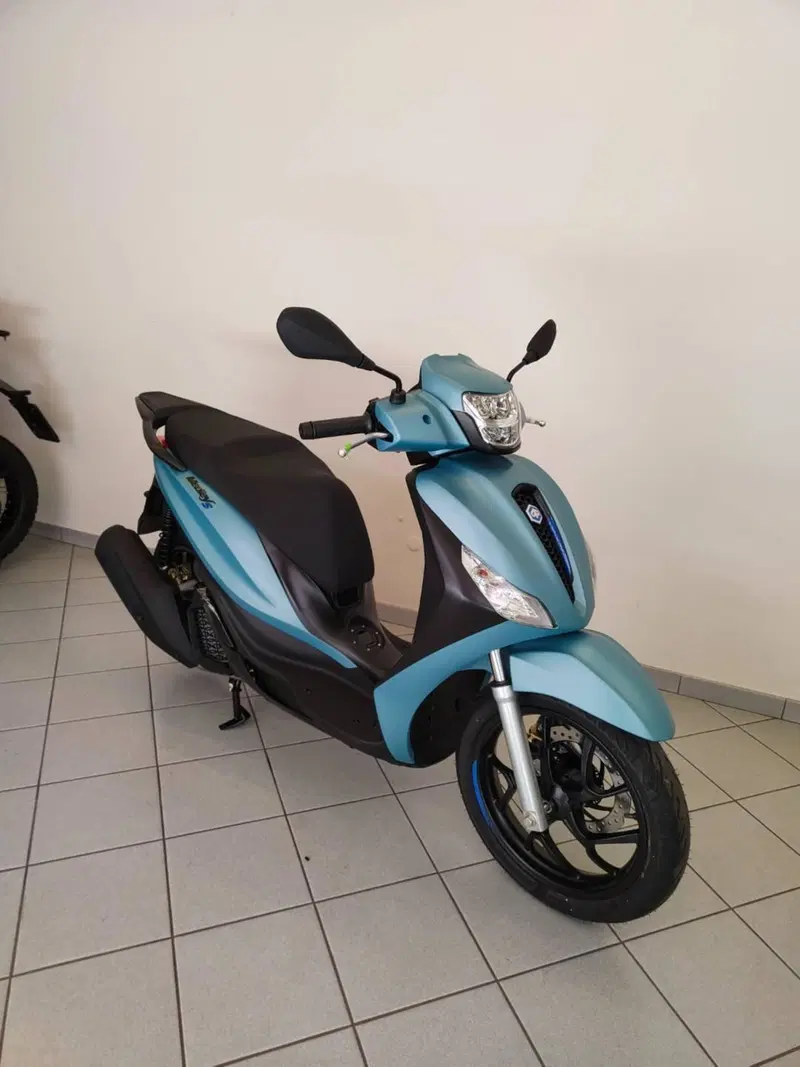 Piaggio Medley 200 S (2025 - 26) (3)