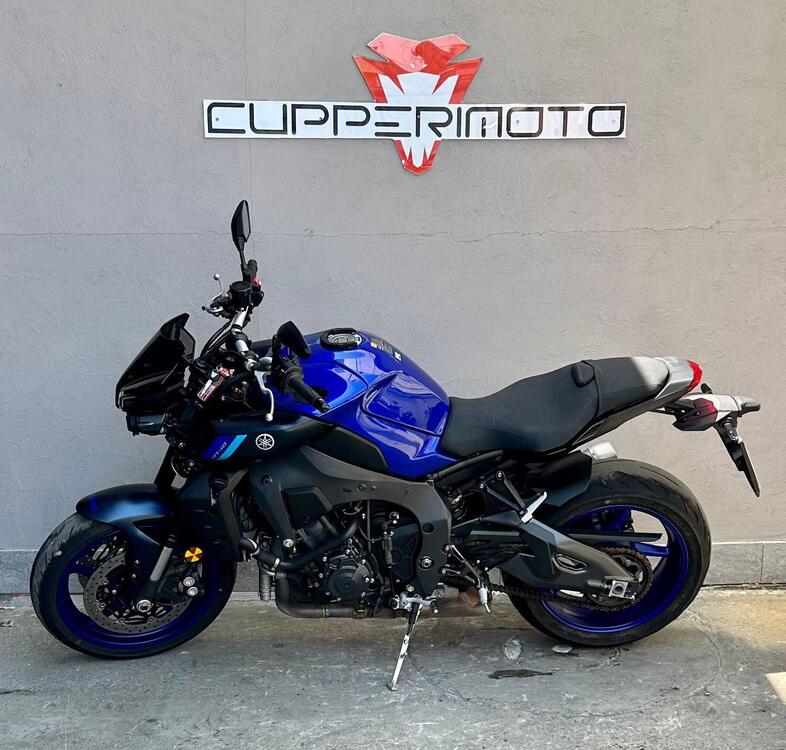 Yamaha MT-10 (2022 - 25) (3)