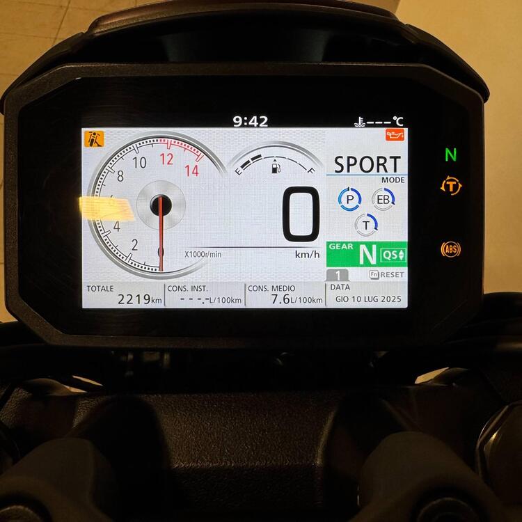 Honda CB 1000 R Black Edition (2021 - 25) (4)