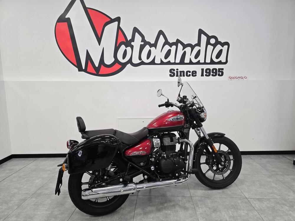 Royal Enfield Meteor 350 Supernova (2021 - 25) (4)