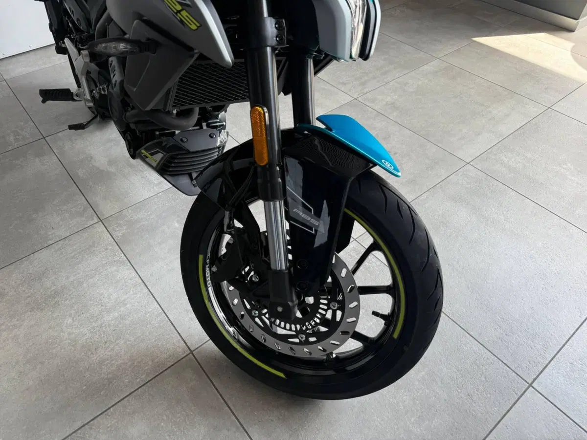 CFMOTO 125NK (2025 - 26) (5)