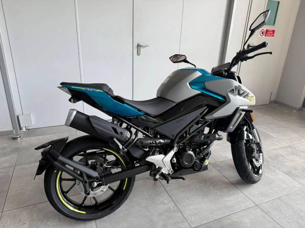 CFMOTO 125NK (2025 - 26) (14)