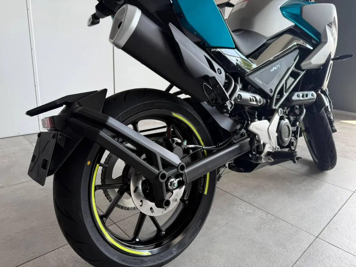 CFMOTO 125NK (2025 - 26) (16)