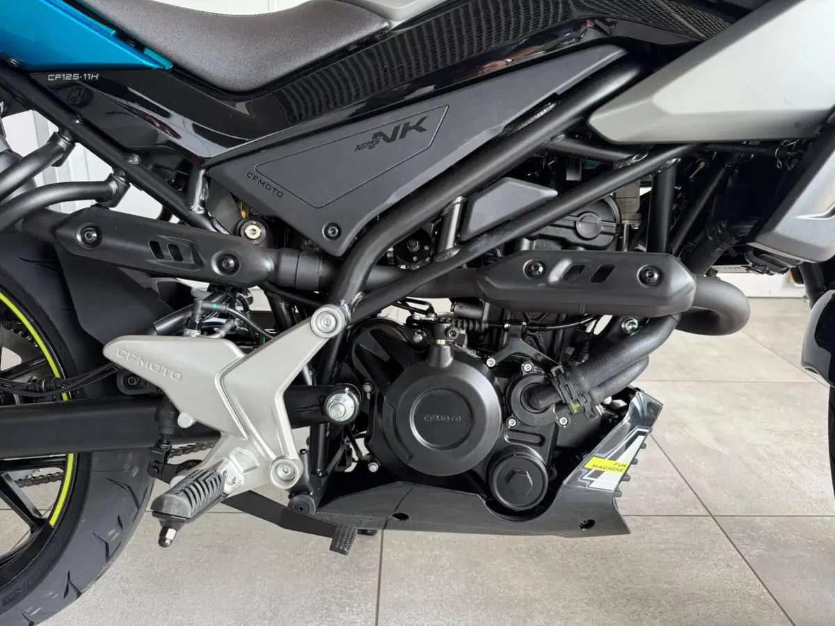 CFMOTO 125NK (2025 - 26) (17)