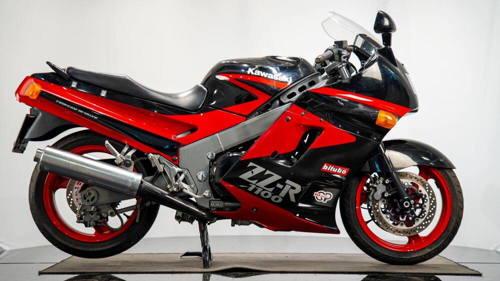 Kawasaki ZZR 1100 (1989 - 01) (3)