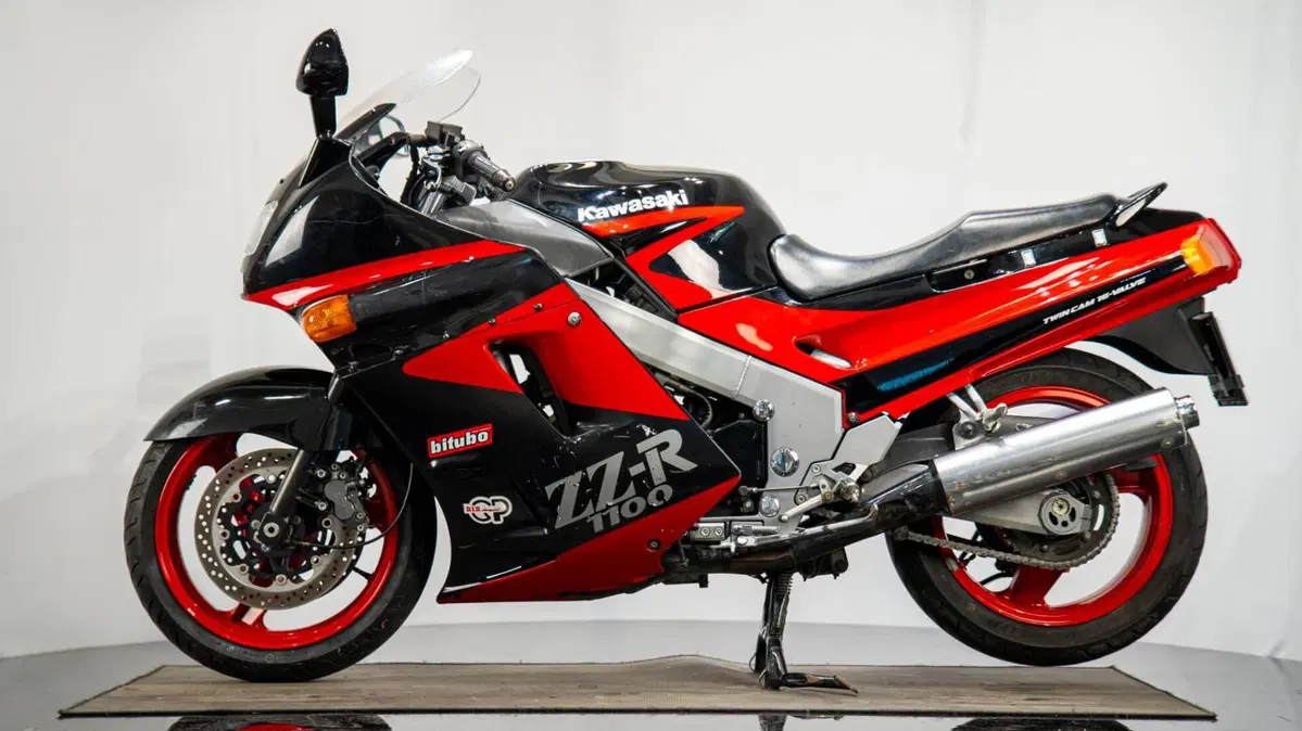 Kawasaki ZZR 1100 (1989 - 01) (7)