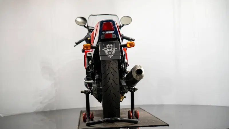 Suzuki GSX R 1100 (1986 - 88) (7)