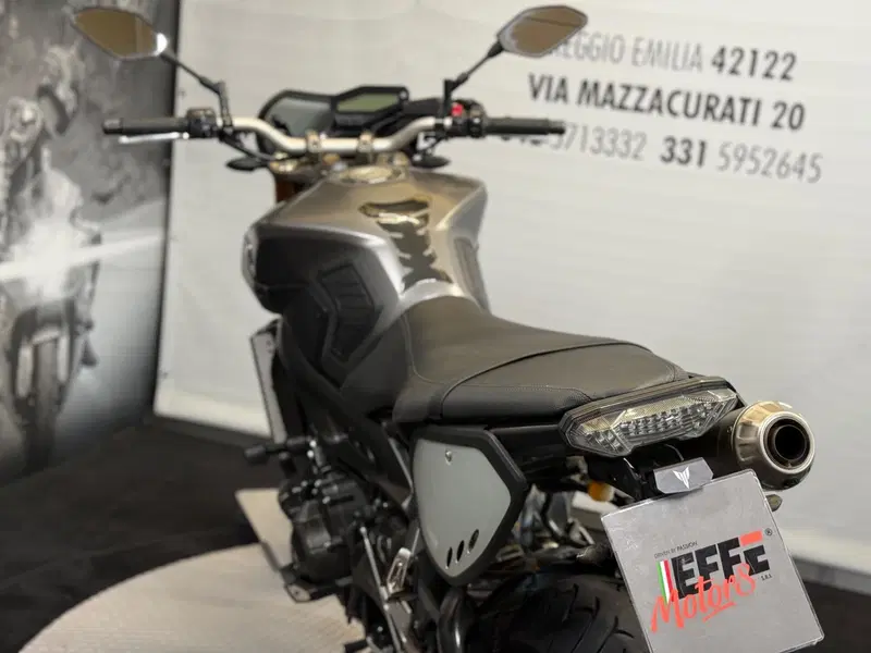 Yamaha MT-09 Sport Tracker (2014 - 16) (12)