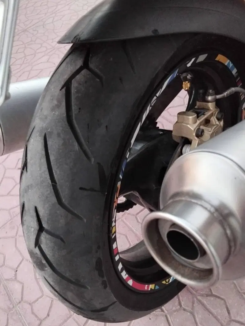 Ducati Monster 620 Dark (2003 - 06) (9)