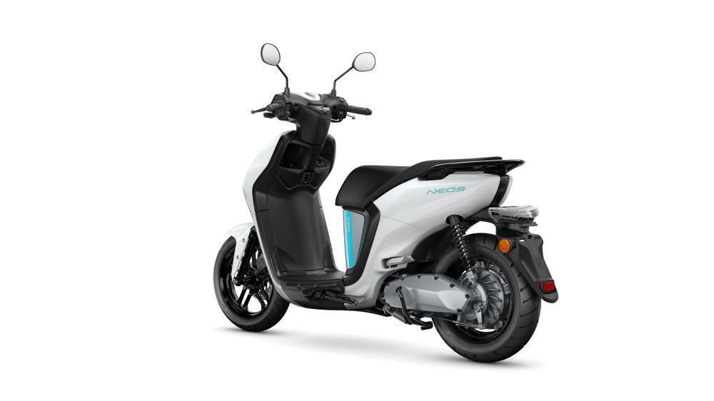 Yamaha Neo's L1e (2022 - 25) (2)