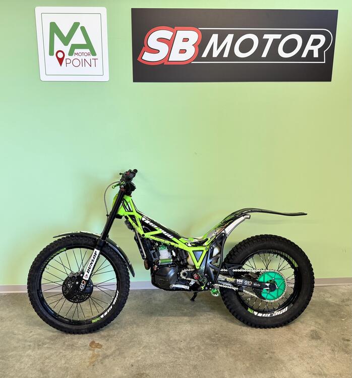 Vertigo Combat Vertical 300 (2019 - 20) (2)