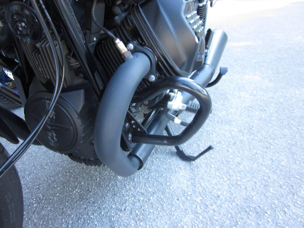 Moto Guzzi V7 Stone (2021 - 24) (5)