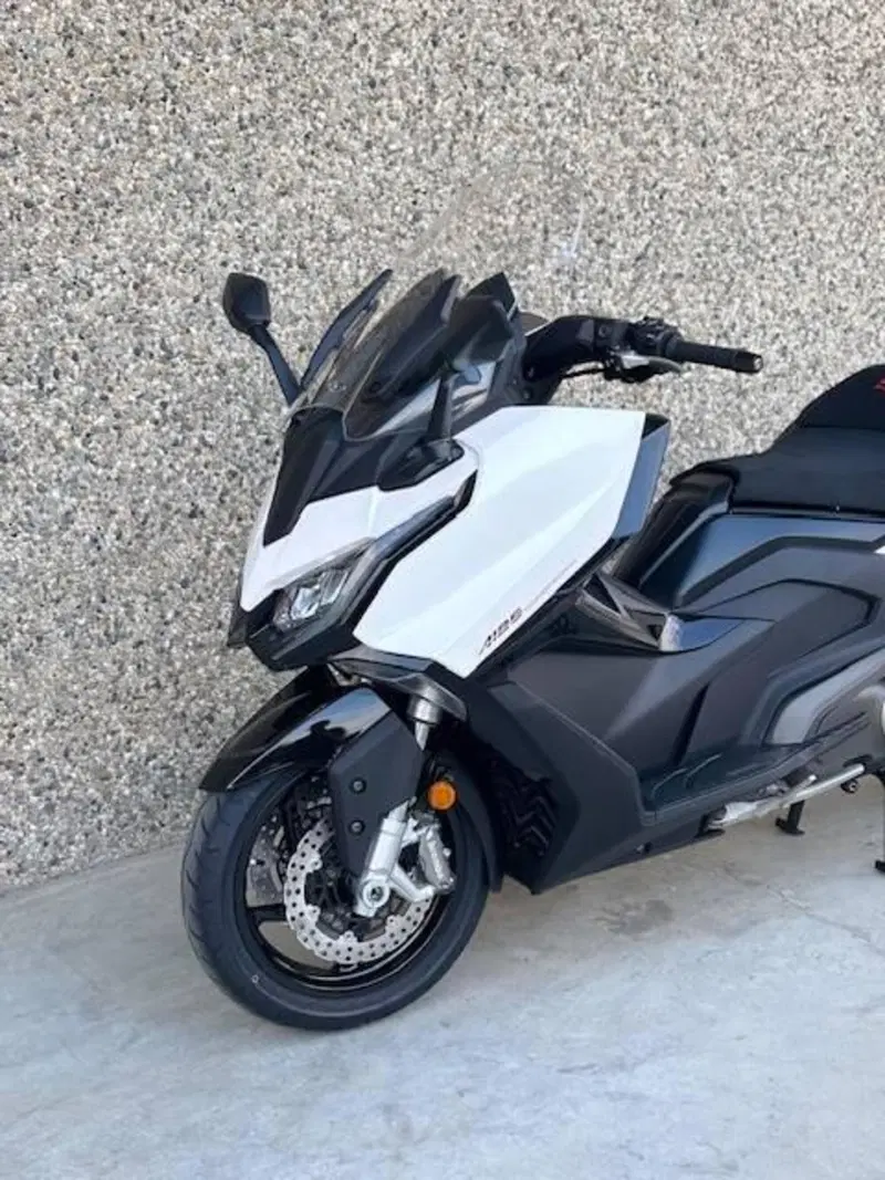 Kymco AK 575 Premium (2025 - 26) (11)