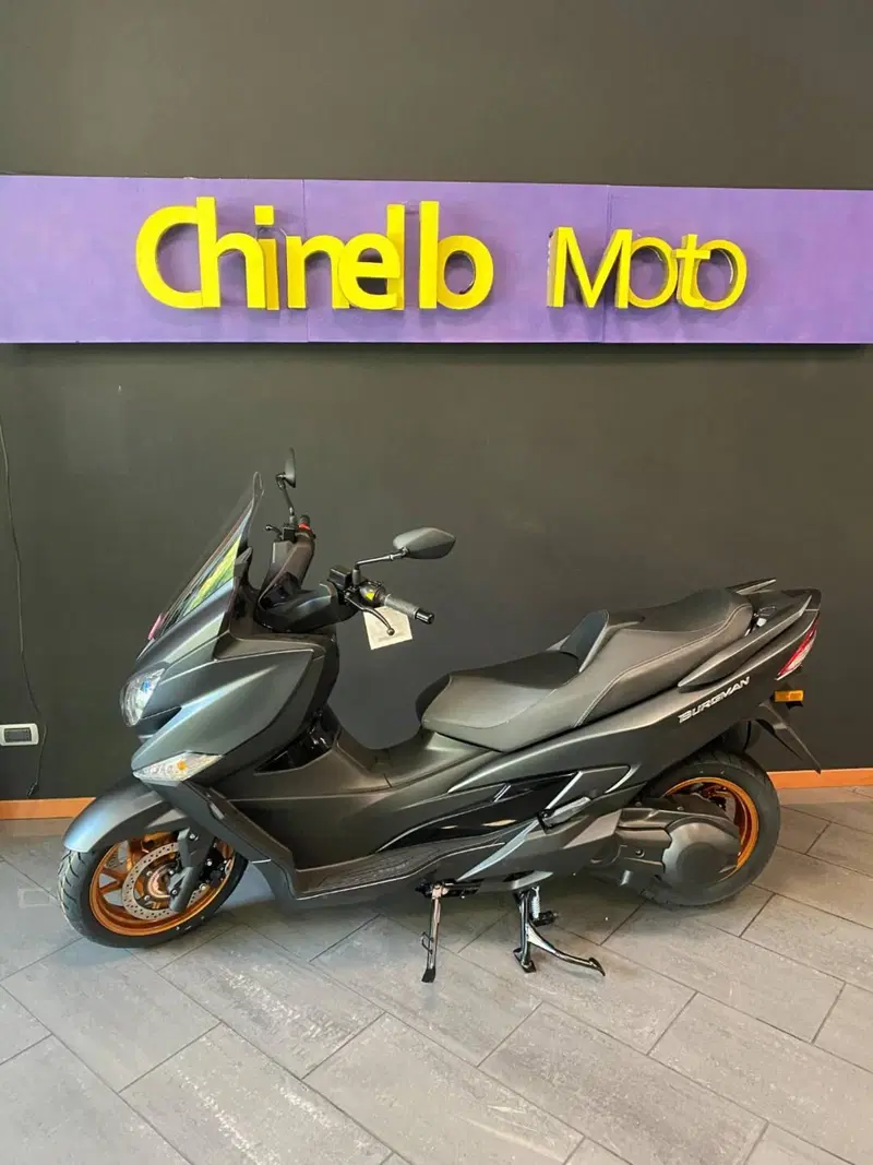 Suzuki Burgman 400 (2025 - 26) (2)