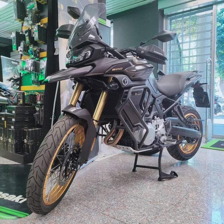 Voge Valico 900DSX (2024 - 25)