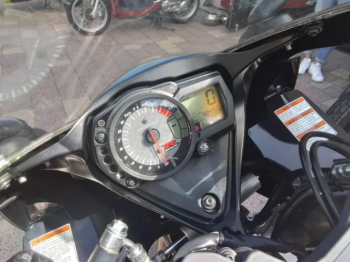 Suzuki GSX-R1000 (2006 - 08) (18)