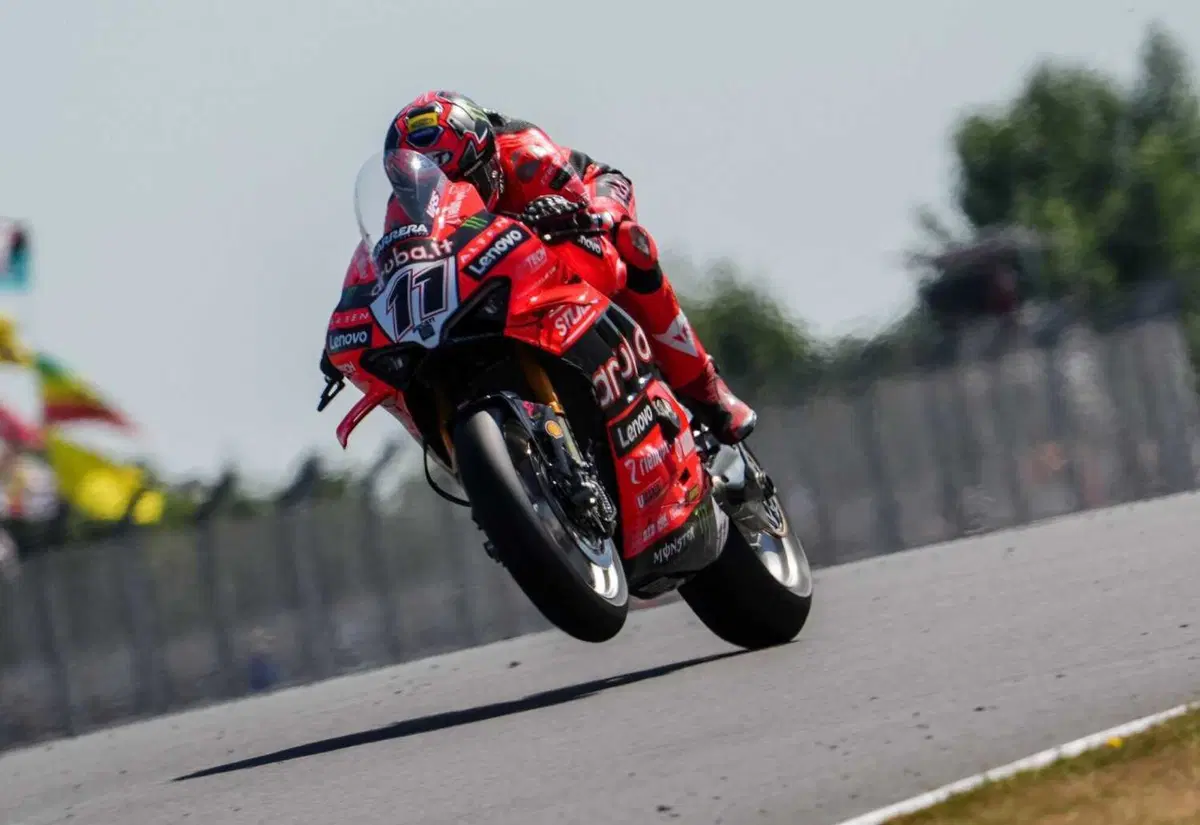 SBK 2025. GP del Regno Unito Le pagelle di Donington Park: a Toprak il massimo dei voti (14)