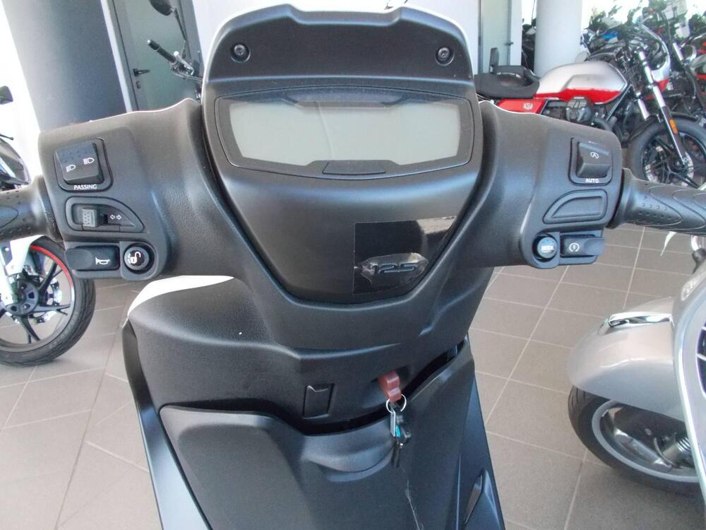 Piaggio Medley 125 S (2025) (3)