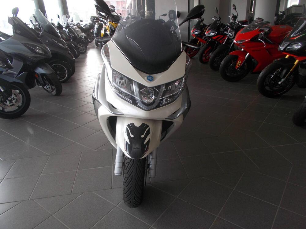 Piaggio X10 500 Executive (2011 - 17) (2)