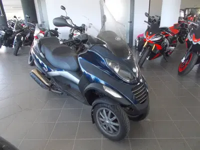 Piaggio MP3 LT 400 (2009 - 11) usata