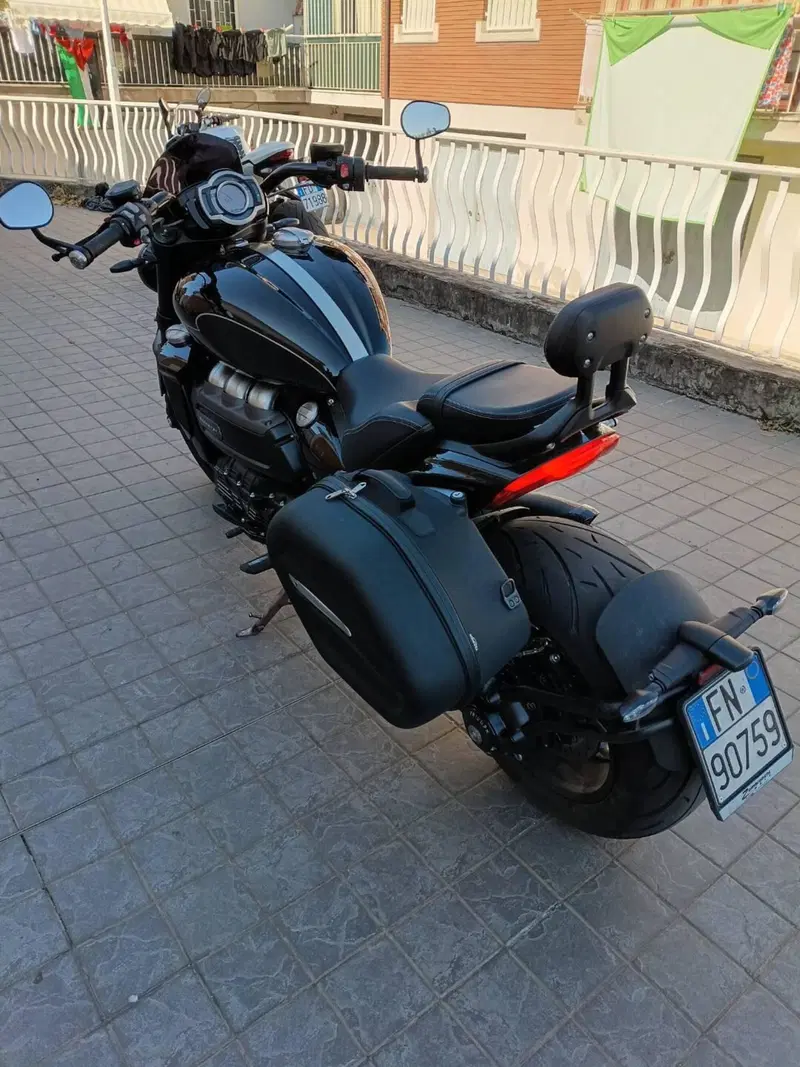 Triumph Rocket 3 Storm GT (2024 - 26) (3)
