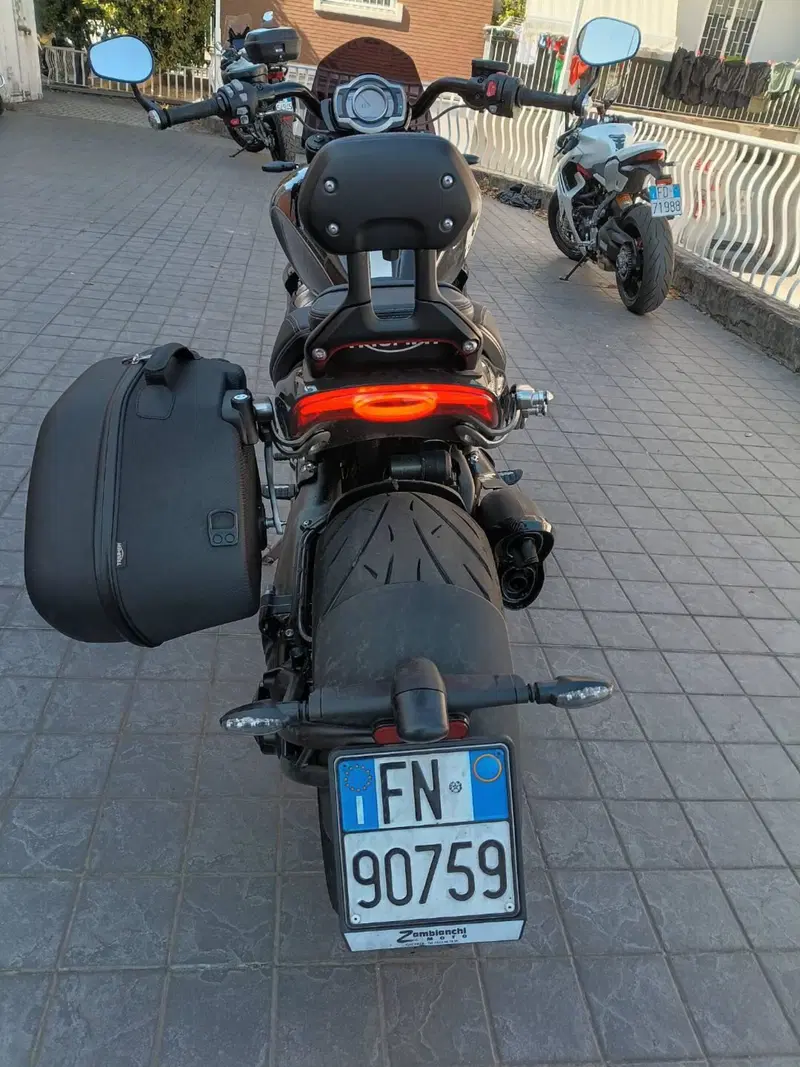 Triumph Rocket 3 Storm GT (2024 - 26) (4)