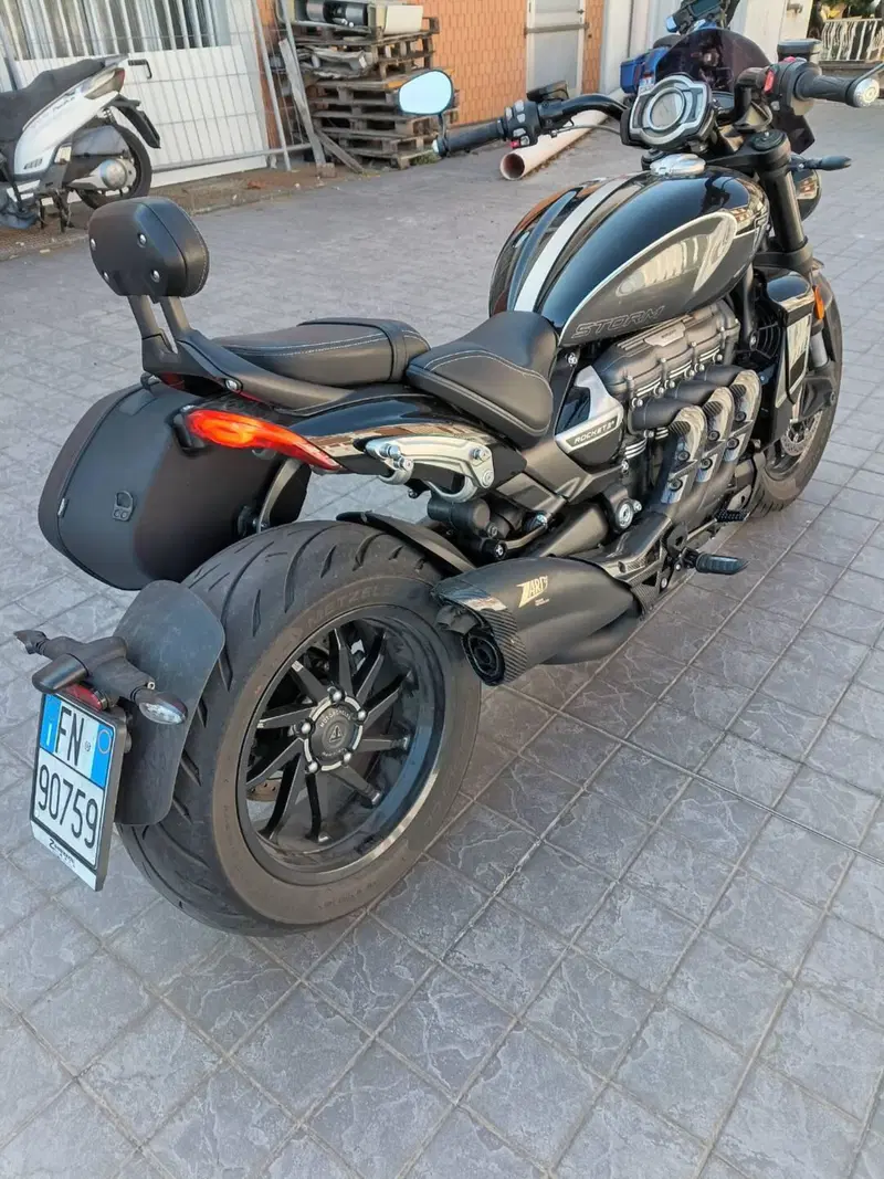 Triumph Rocket 3 Storm GT (2024 - 26) (5)