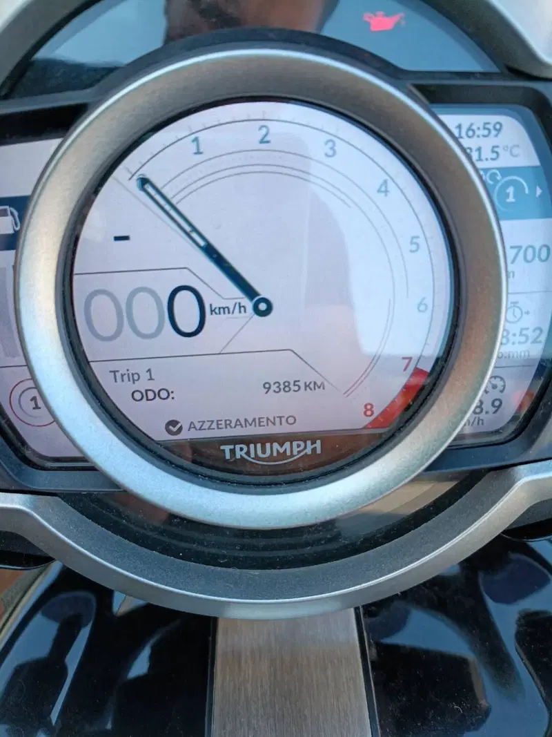 Triumph Rocket 3 Storm GT (2024 - 26) (9)